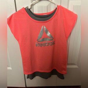 reebok girls, vibrant, pink top size (14-16) kids XL